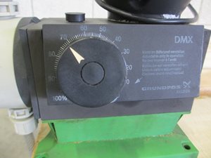 Grundfos DMX 27-10 doseerpomp (27 l/hr - 10 bar)