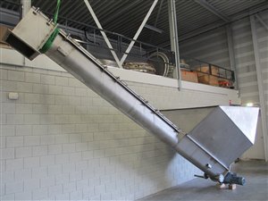Opvoerschroef met storttrechter