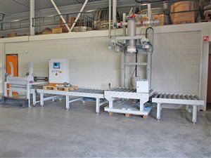 big bag vulstation met palletmagazijn en rollenbanen