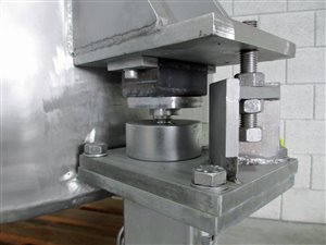 2000 liter rvs tank met weegcellen