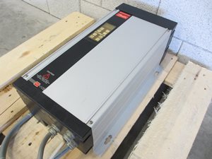 Danfoss VLT 3004 frequentieregelaar