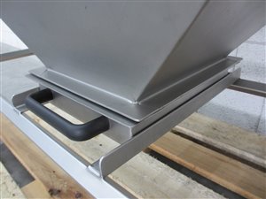 rvs tafel met ingebouwde weegschaal